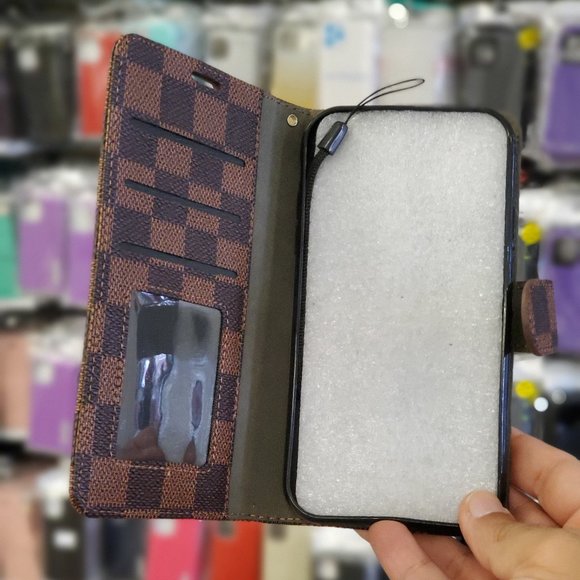 Samsung Galaxy S21 models Valreda LUXion Brown Checker Flip Wallet Case - Picture 2 of 2